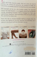 Cargar imagen en el visor de la galería, Uglies, PRETTIES, Specials, Extras
